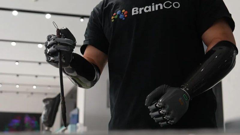 人工智能训练芯片：参数解析与性能对比**